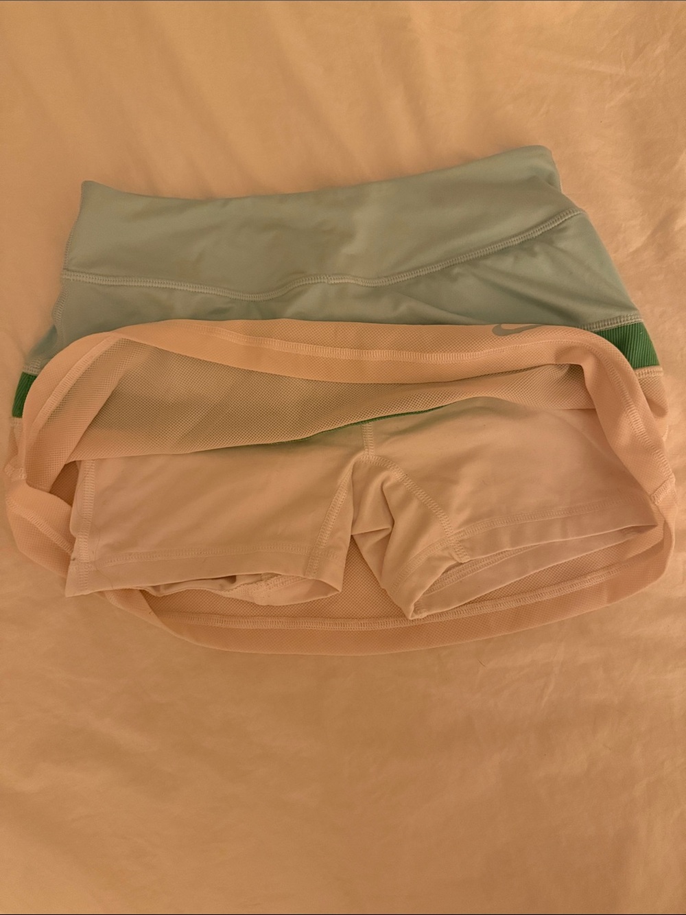 Nike Women’s Light Blue and Cream Tennis Skort with Green Band - Picture 3 of 3